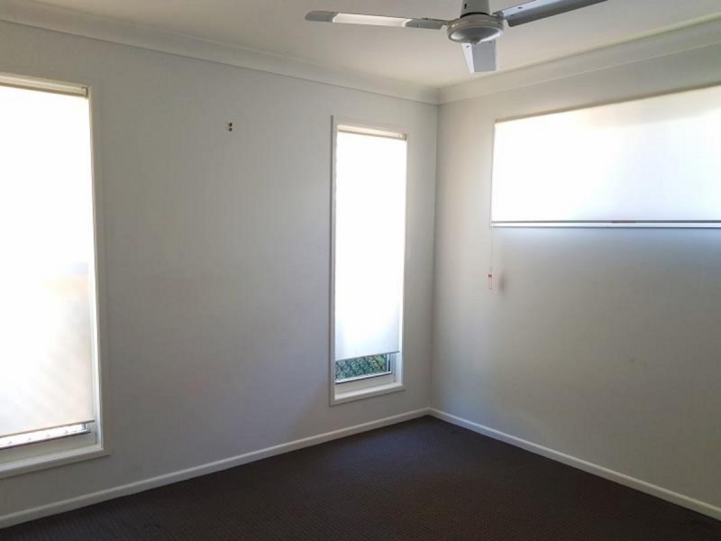 4/15 Card Street, Berserker QLD 4701